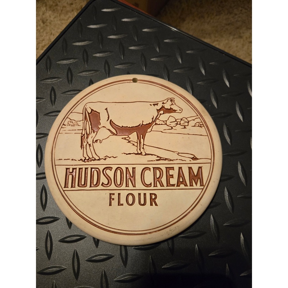 Vintage 1997 Hudson Cream Flour Ceramic Trivet Heart Land Studios Cow Plaque